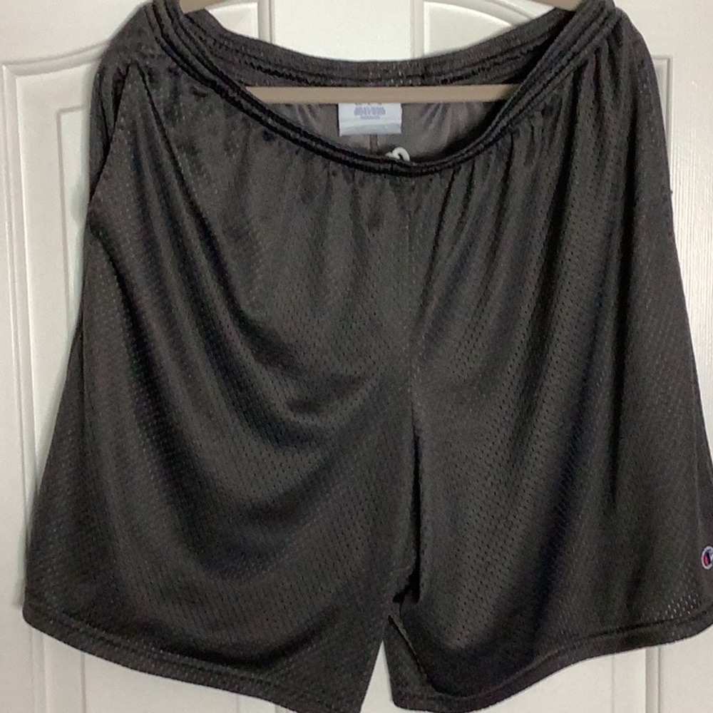 Champion men’s mesh shorts XL